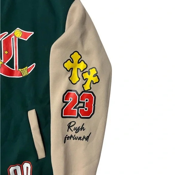 Stylish Men's Varsity Bomber Jacket - Green and Tan - Picture 2 of 8